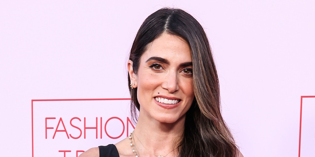 Nikki Reed en un evento de moda